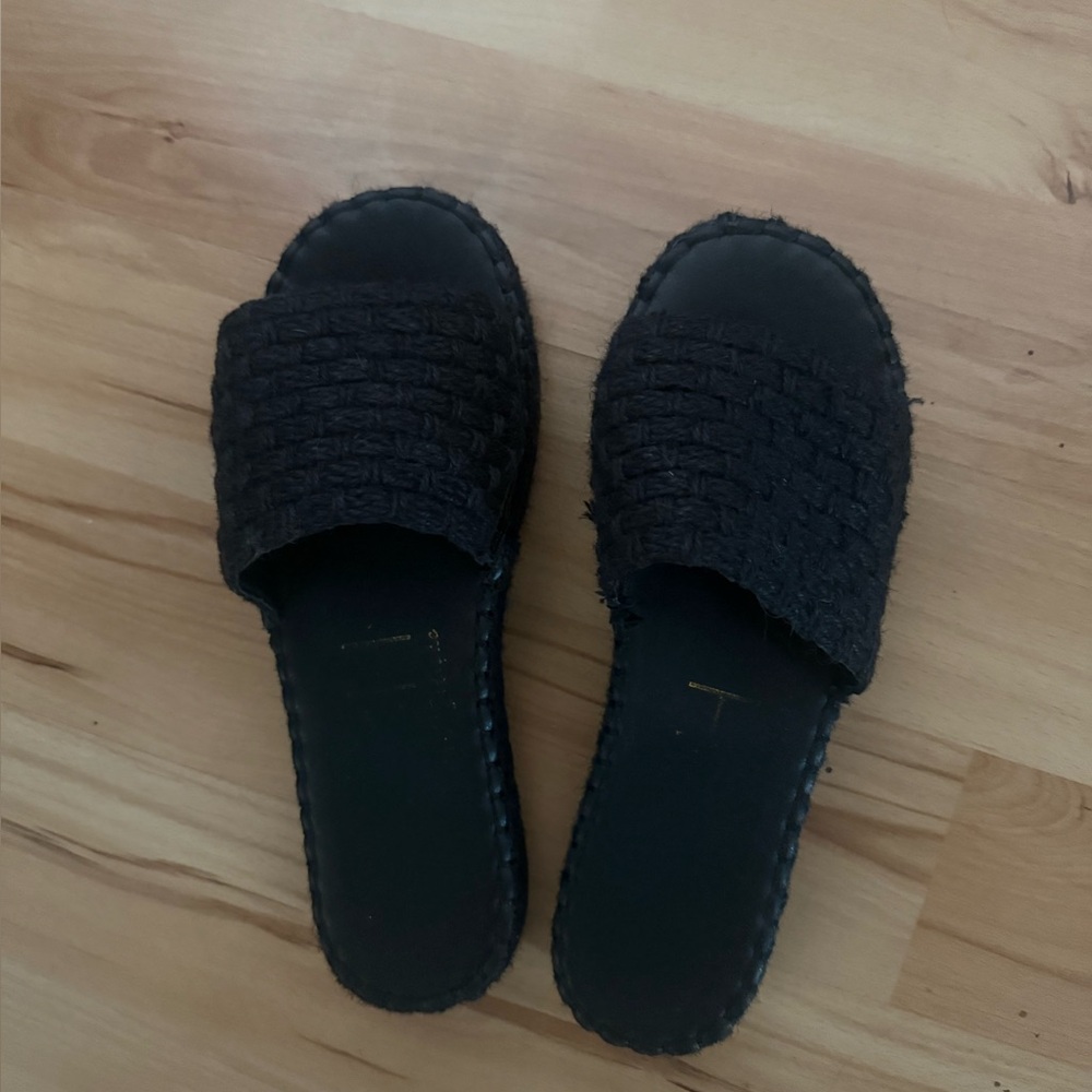 The Beach Black Woven Platform Slide Sandals - Picture 2 of 6